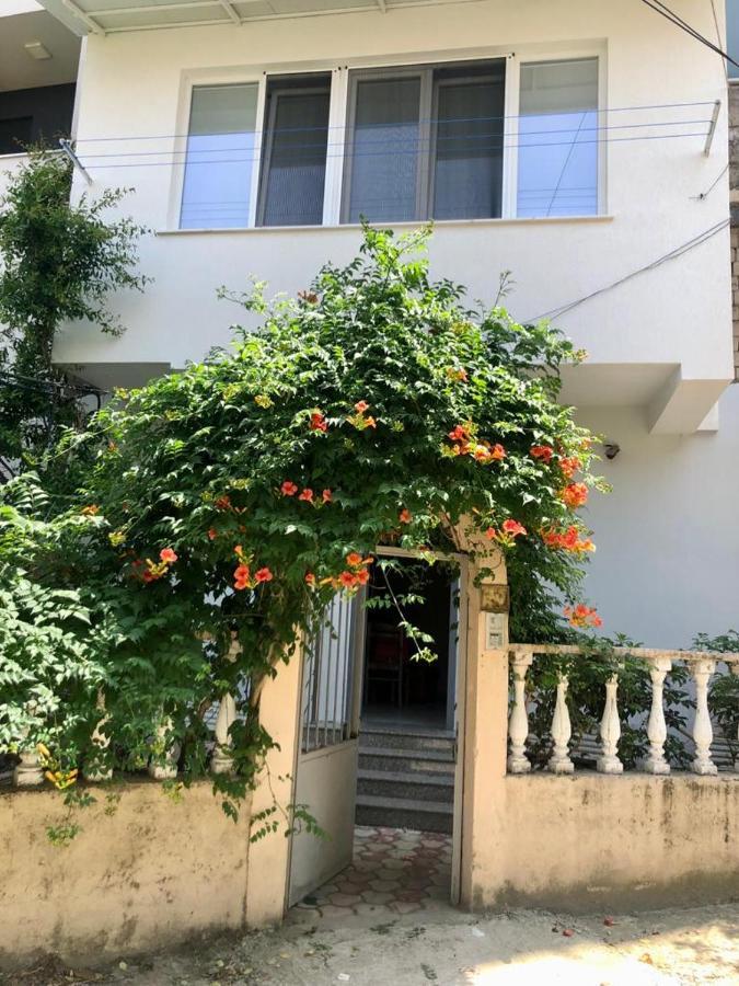 טיראנה Mjolly Apartment מראה חיצוני תמונה